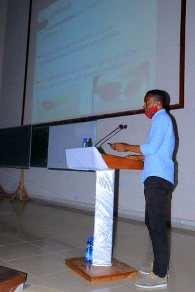 Présentation orale du Dr SIMA OBIANG Cédric (LAREBIO)